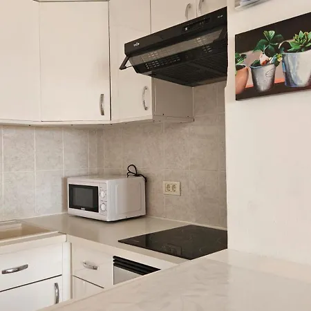 Santiago Beach, Cristianos With Air Conditioning Apartment *